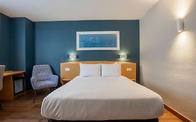 Travelodge Alicante Puerto